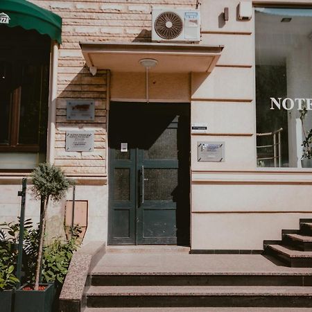 Bloom Suites Prishtinë Luaran gambar